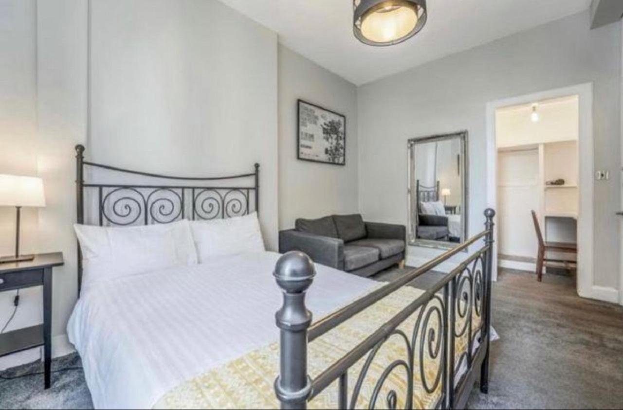Spacious & Comfortable 3 Bedroom Apartment - Near City Centre - Free Parking Available - Sleeps Up To 5 Guests Edimburgo Exterior foto